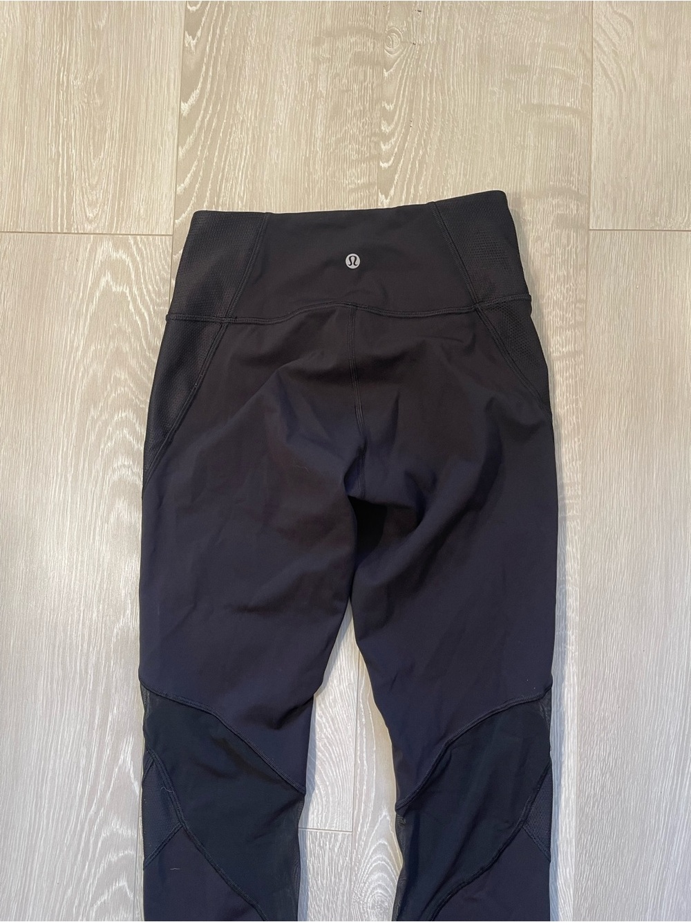 Lululemon Wunder Under High-Rise Tight 28" *Mesh Black size 6 - Picture 14 of 16